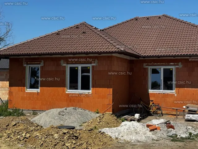 Eladó ház Vácrátót 86 nm