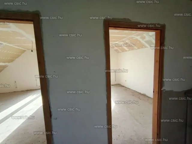 Eladó ház Vácrátót 174 nm