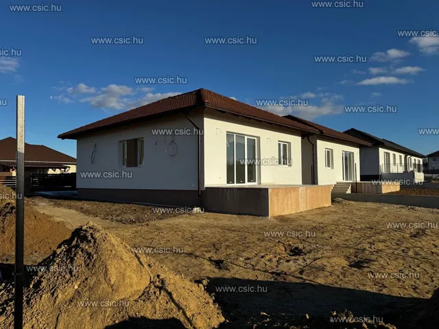 Eladó ház Vácrátót 83 nm