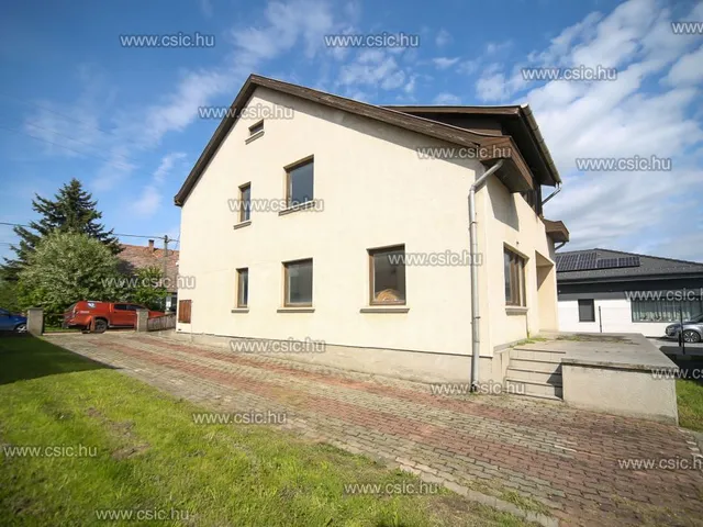 Eladó ház Vácrátót 146 nm