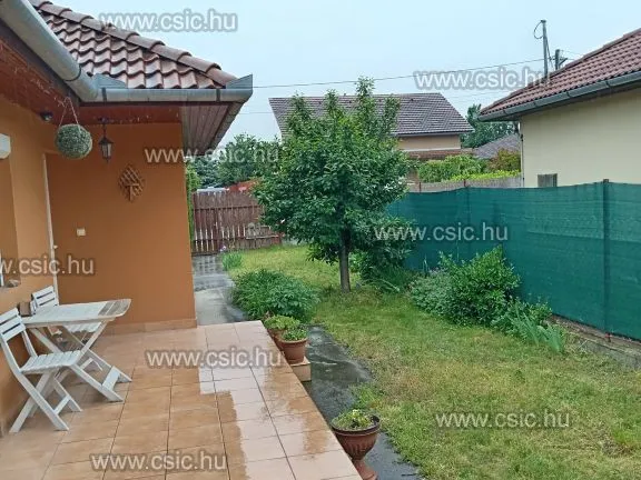 Eladó ház Szigethalom 79 nm