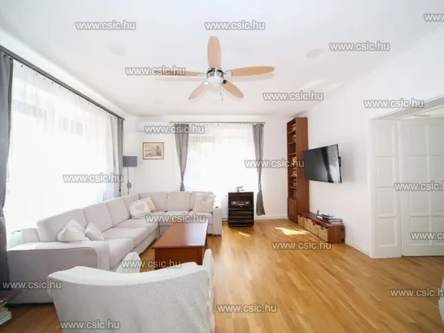 Eladó ház Budapest III. kerület, Csillaghegy 112 nm