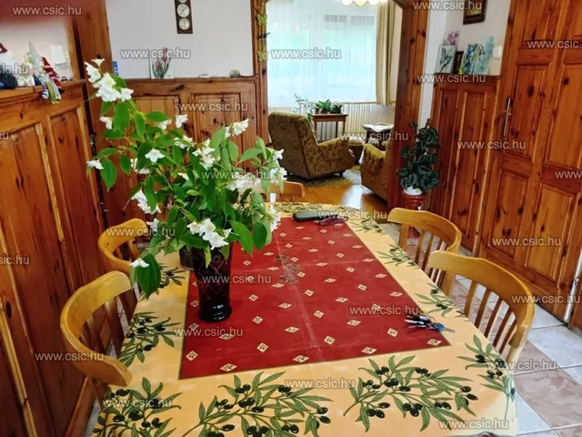 Eladó ház Verőce 120 nm