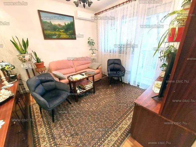 Eladó lakás Budapest XII. kerület 70 nm