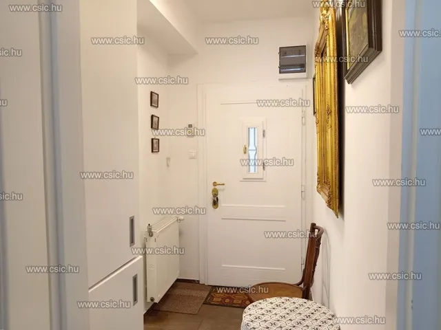 Eladó lakás Budapest XII. kerület 70 nm