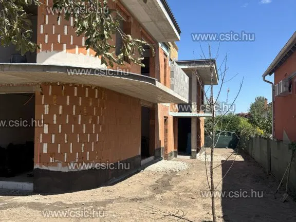 Eladó ház Budaörs 112 nm
