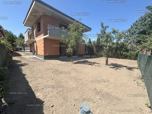 Eladó ház Budaörs 110 nm