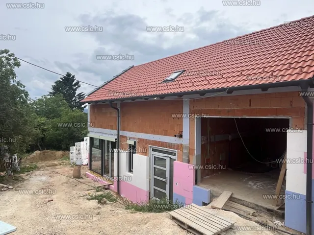 Eladó ház Pilisborosjenő 140 nm