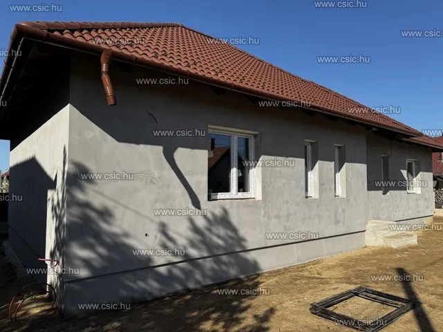 Eladó ház Veresegyház 125 nm