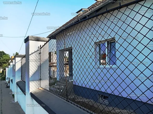 Eladó ház Vác 179 nm