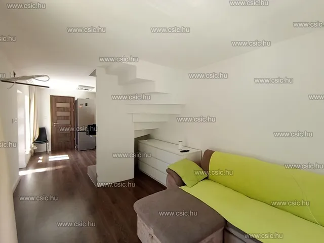 Eladó ház Budapest XVI. kerület, Rákosszentmihály 72 nm