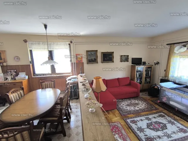 Eladó ház Budapest XVII. kerület, Madárdomb 142 nm
