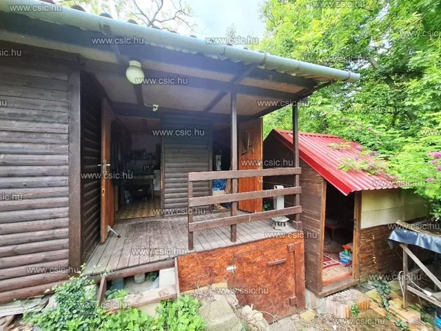 Eladó telek Pomáz 2455 nm