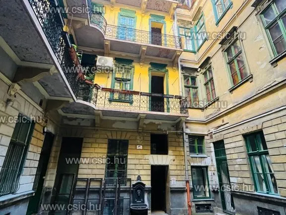 Eladó lakás Budapest VI. kerület 83 nm