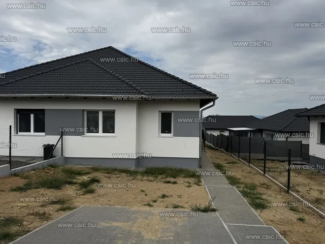 Eladó ház Őrbottyán 99 nm