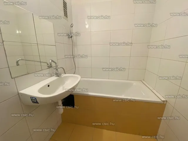 Eladó lakás Budapest III. kerület, Óbuda 49 nm