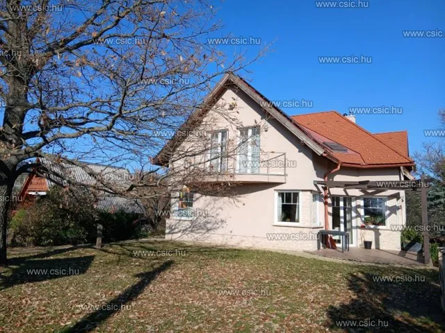 Eladó ház Nagykovácsi 285 nm