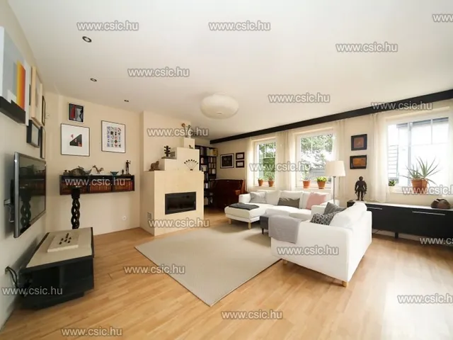 Eladó ház Nagykovácsi 285 nm