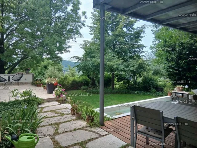 Eladó ház Nagykovácsi 237 nm