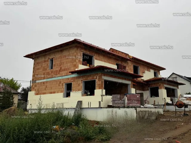 Eladó ház Fót 110 nm