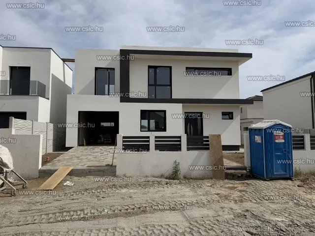 Eladó ház Budapest XVIII. kerület 154 nm