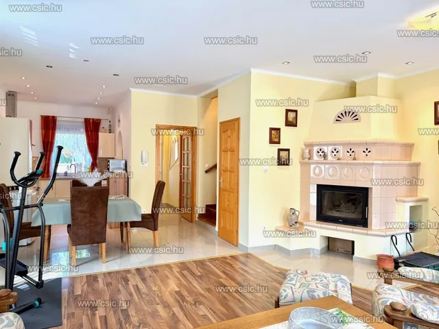 Eladó ház Fót 131 nm