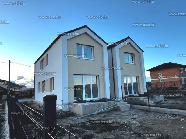 Eladó ház Vácrátót 111 nm