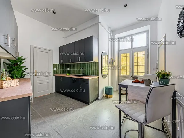 Eladó lakás Budapest I. kerület, Víziváros  85 nm
