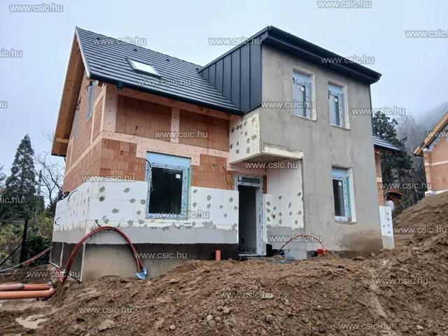 Eladó ház Pilisborosjenő 127 nm