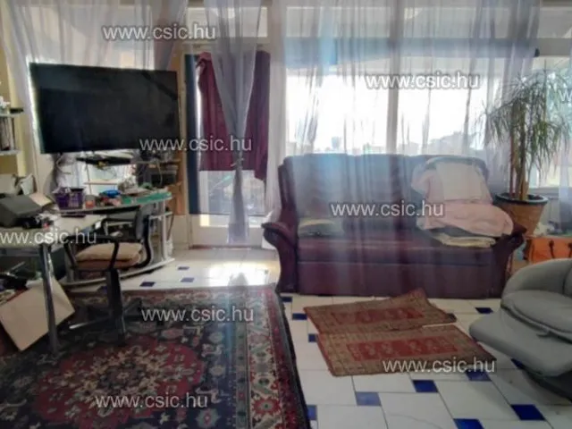 Eladó ház Budapest XVII. kerület, Akadémiújtelep 208 nm