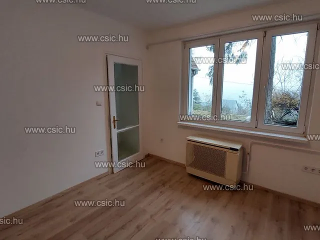 Kiadó lakás Budapest II. kerület, Törökvész 40 nm