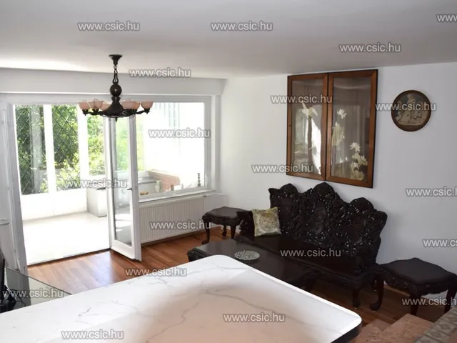 Eladó lakás Budapest II. kerület, Csatárka 75 nm