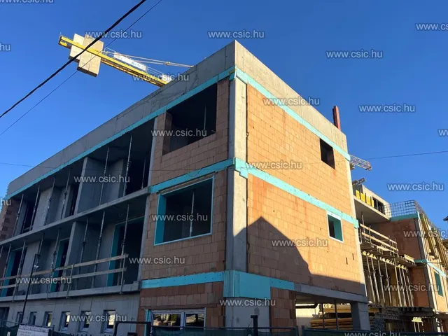 Eladó lakás Budapest XVIII. kerület, Bókaytelep 95 nm