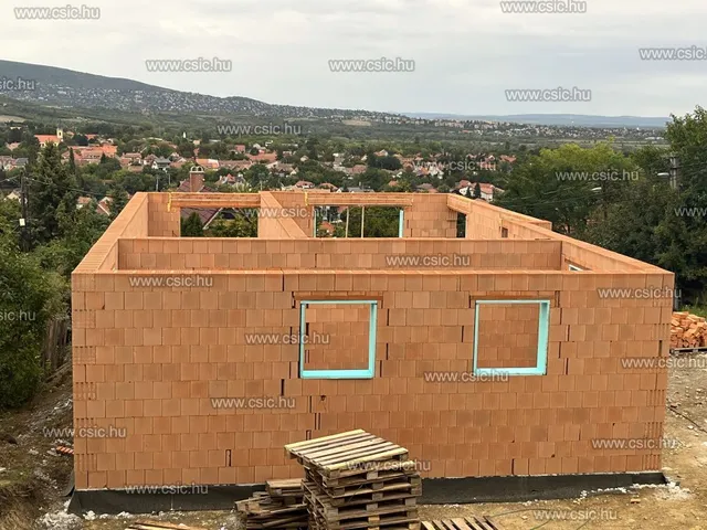 Eladó ház Pomáz 172 nm
