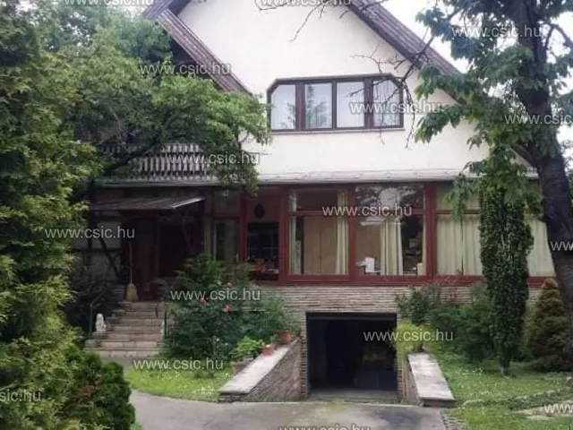 Eladó ház Budapest III. kerület 210 nm