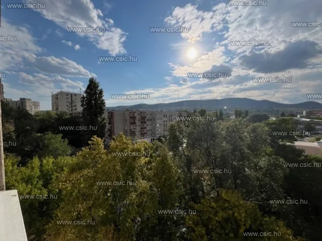 Eladó lakás Budapest III. kerület, Kaszásdűlői ltp. 75 nm