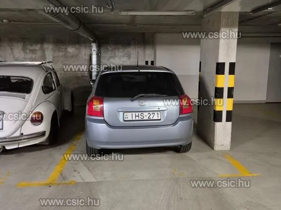 Eladó garázs Budapest XIII. kerület, Lőportárdűlő 12 nm