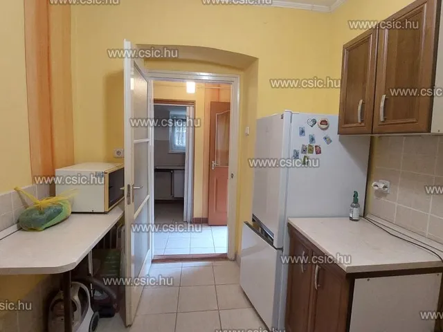 Kiadó lakás Budapest II. kerület, Pasarét 41 nm