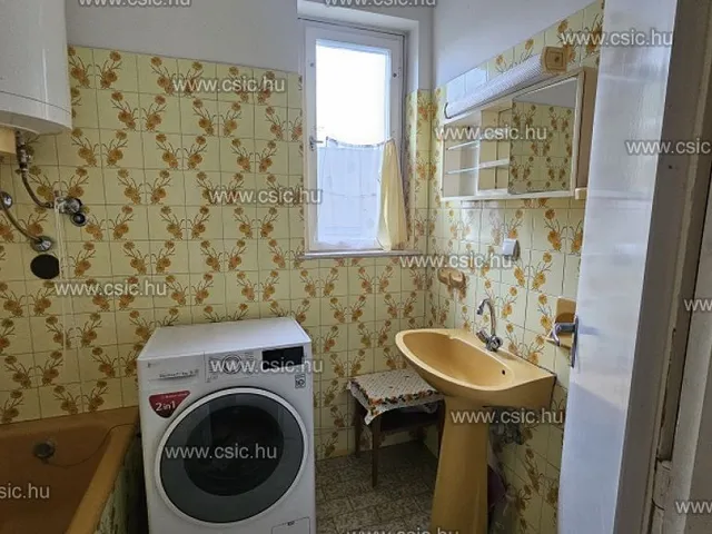 Eladó ház Budapest XI. kerület, Sasad-Sashegy XI. ker. 137 nm