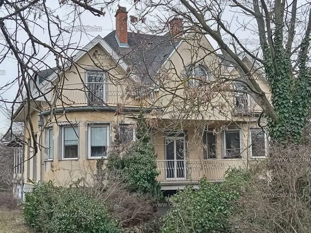 Eladó ház Budapest XVI. kerület 380 nm