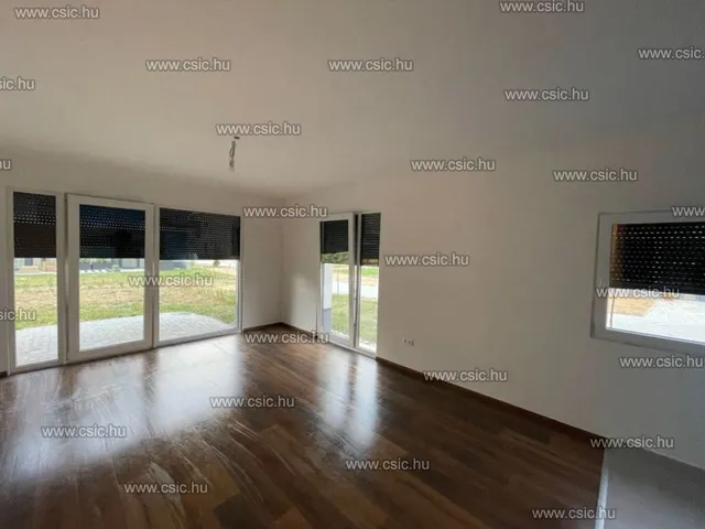 Kiadó lakás Budapest III. kerület, Csillaghegy 51 nm