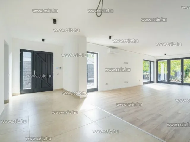 Eladó ház Budapest III. kerület, Csillaghegy 160 nm