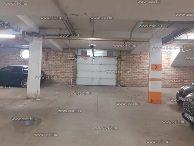 Eladó garázs Budapest XIII. kerület, Angyalföld 12 nm