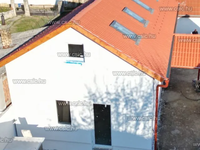 Eladó ház Budakalász 107 nm