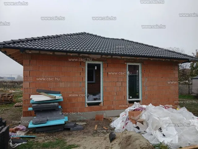 Eladó ház Kiskunlacháza 99 nm