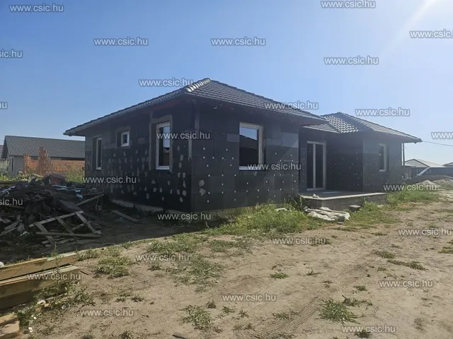 Eladó ház Kiskunlacháza 99 nm