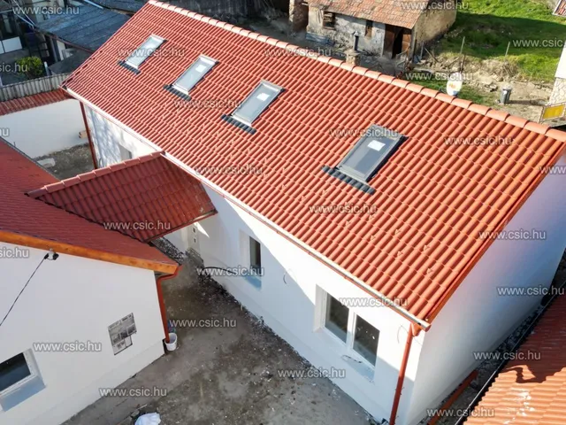 Eladó ház Budakalász 155 nm