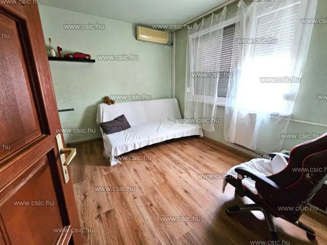 Eladó lakás Budapest XV. kerület, Újpalotai ltp. 68 nm