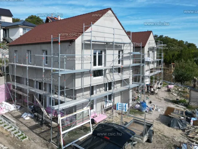 Eladó ház Pomáz 130 nm