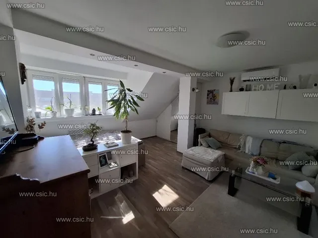 Kiadó lakás Pomáz 36 nm